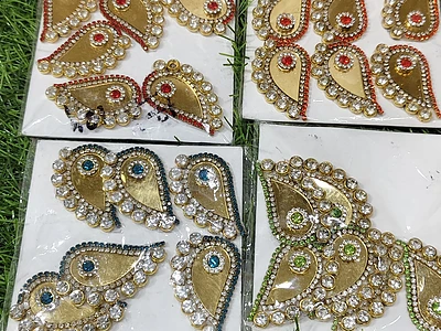 Image of Kundan stones & Patches - 8