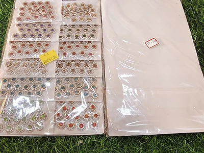 Image of Kundan stones - 16