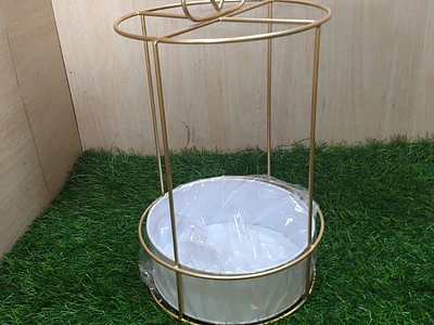 Round Grapes Stand