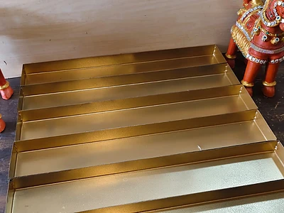 Image of Metal borders - 2